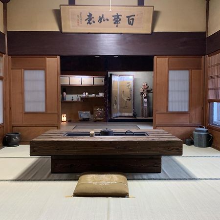 Old Japanese House Hotel Tondabayashi Exterior foto