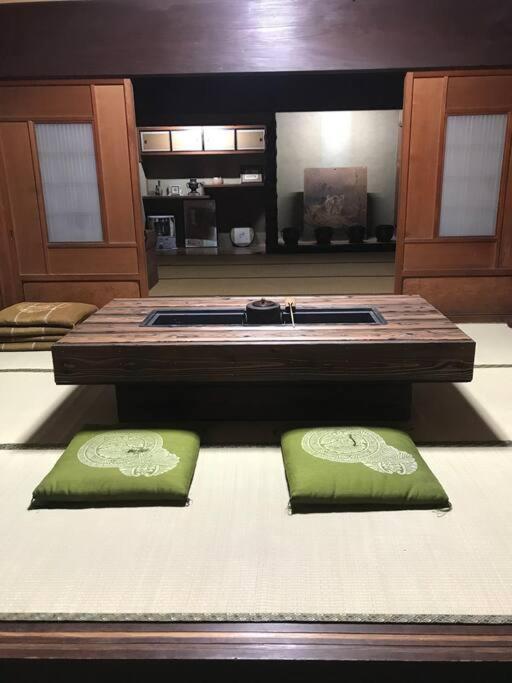 Old Japanese House Hotel Tondabayashi Exterior foto